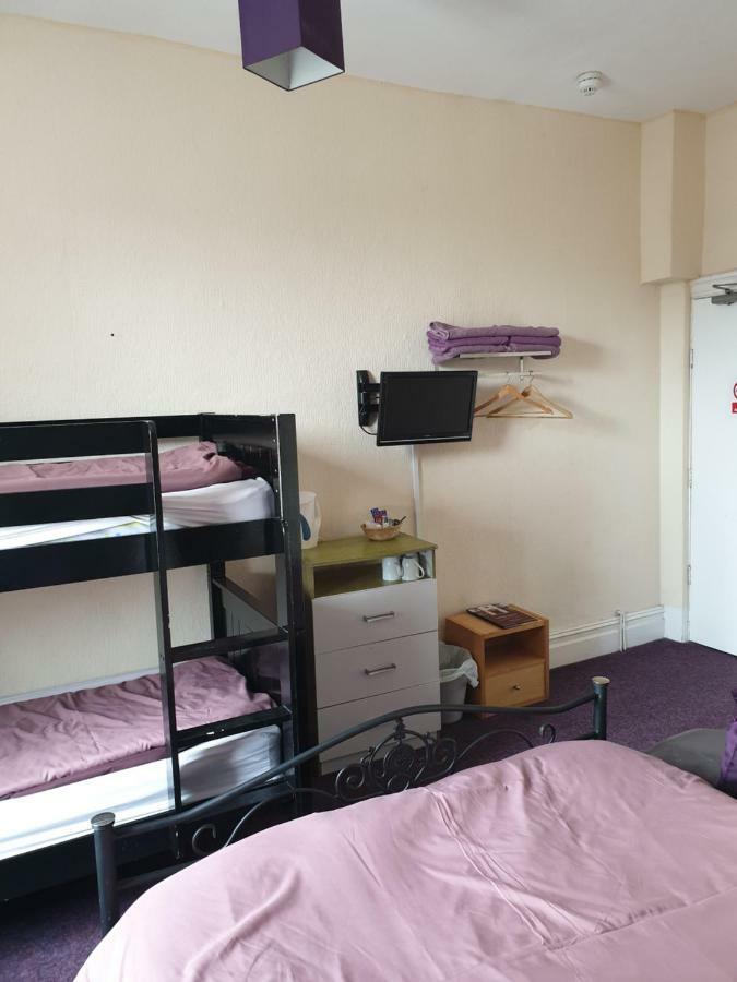 Foxhall Village Guest House Blackpool Eksteriør billede