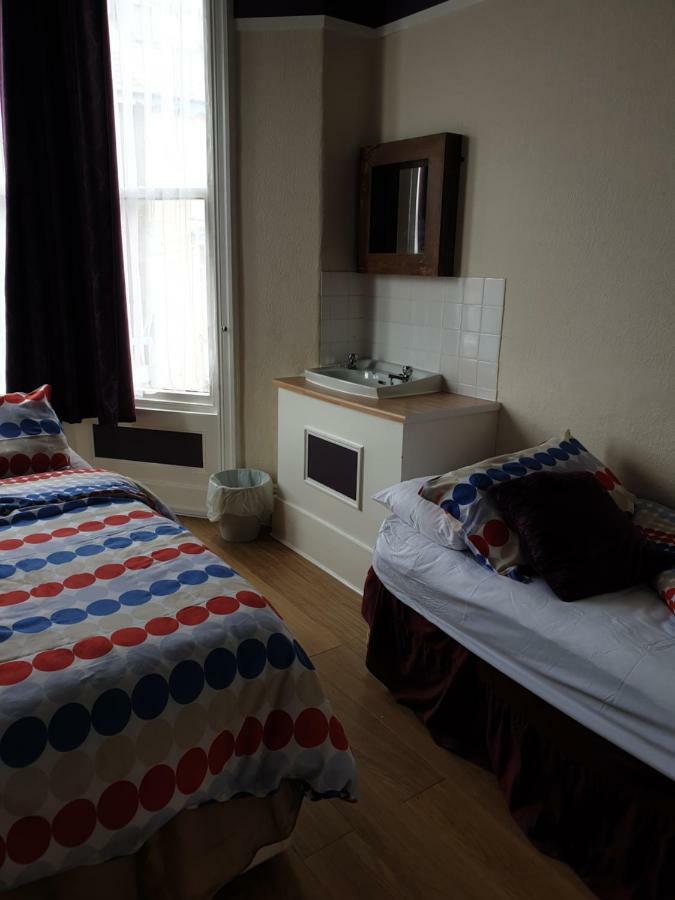 Foxhall Village Guest House Blackpool Eksteriør billede